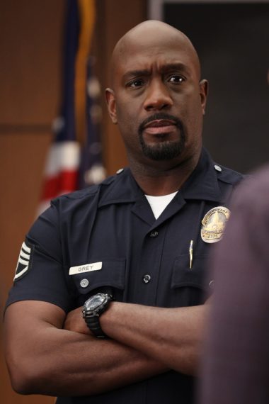 the rookie season 4 richard t jones