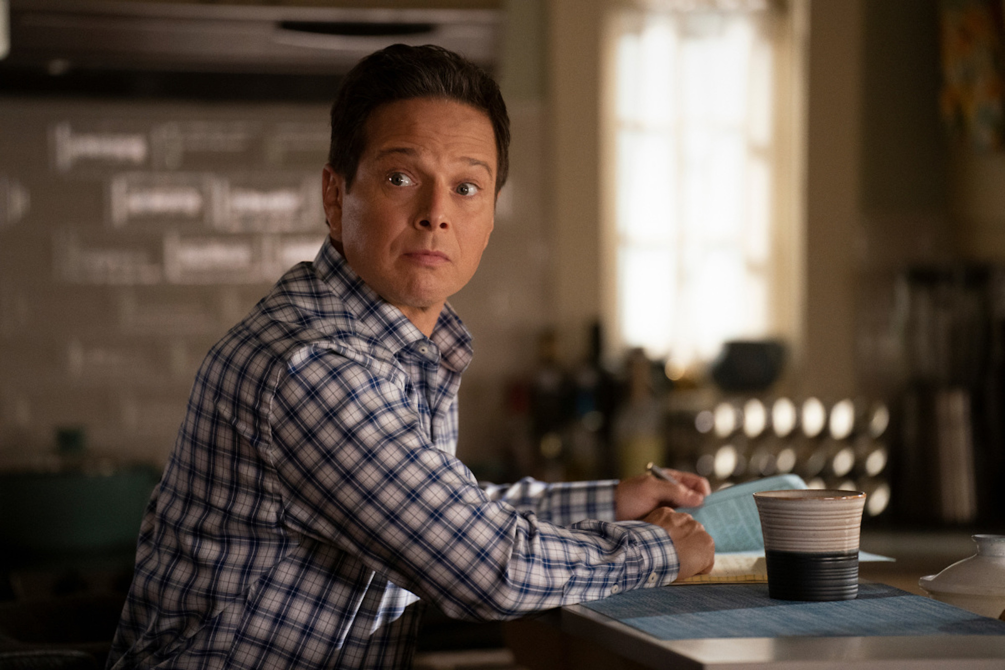 Scott Wolf as Carson in Nancy Drew